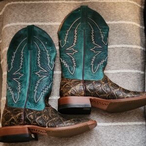 Miss Macie Bean Womens Turquoise Leather Reely Good Time Fashion Boots